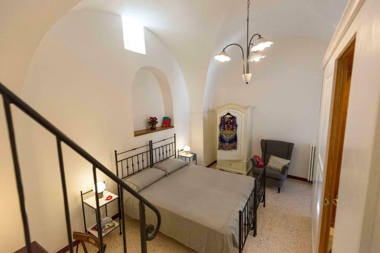 Da Concavo E Convesso Bed & Breakfast โลโกโรตอนโด ภายนอก รูปภาพ